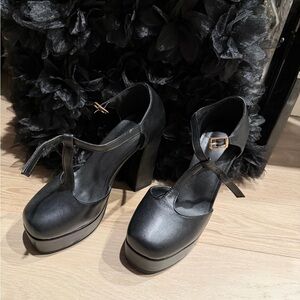 Maryjane Black Women's Platform Heels